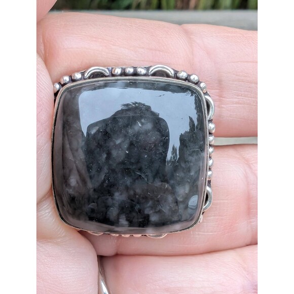 Vintage Black Agate Chunky Ring Size 8 - Picture 9 of 10